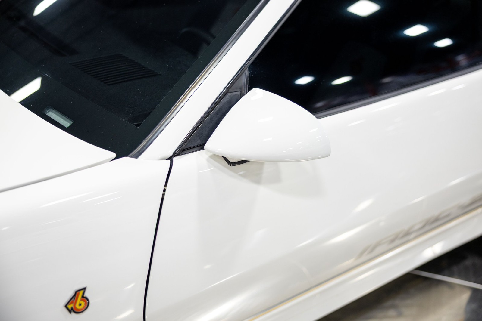 Chevrolet-Camaro-1989-Coupe-26