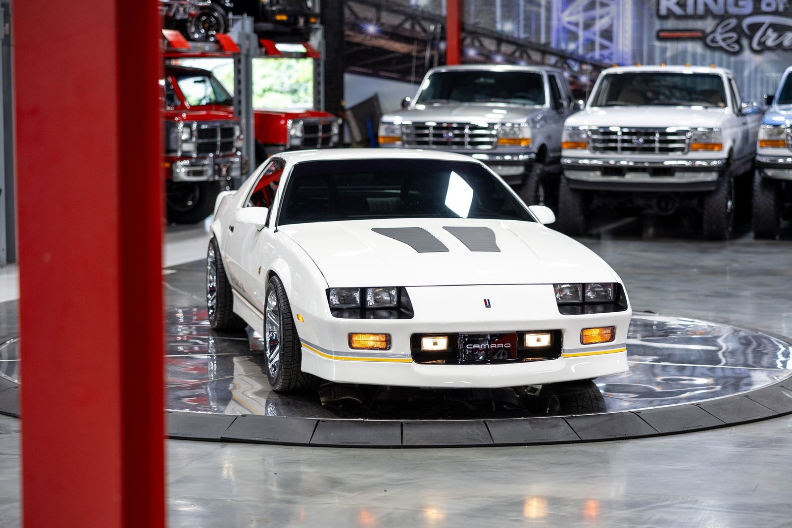 Chevrolet-Camaro-1989-Coupe-3