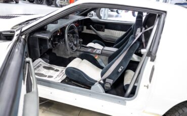 Chevrolet-Camaro-1989-Coupe-30