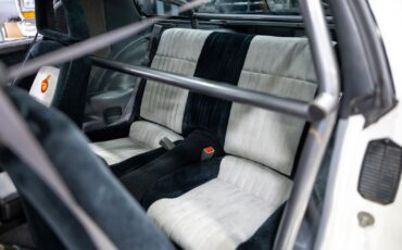 Chevrolet-Camaro-1989-Coupe-34