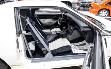 Chevrolet-Camaro-1989-Coupe-36