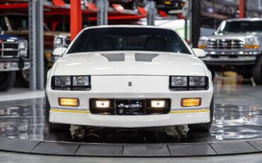 Chevrolet-Camaro-1989-Coupe-4