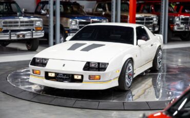 Chevrolet-Camaro-1989-Coupe-5