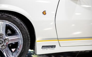 Chevrolet-Camaro-1989-Coupe-8