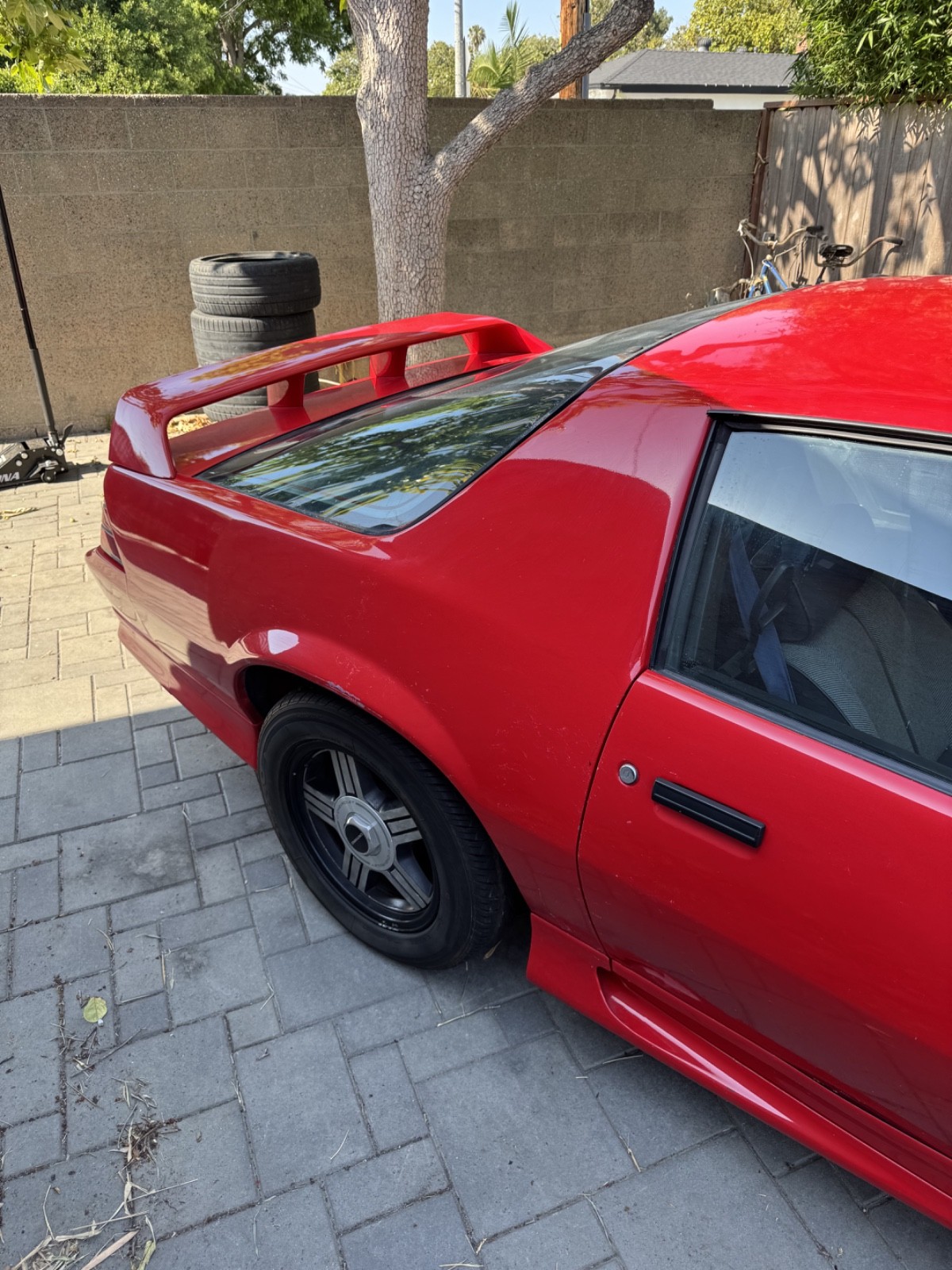 Chevrolet-Camaro-1991-Coupe-1