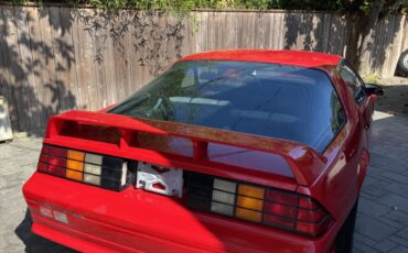 Chevrolet-Camaro-1991-Coupe-4