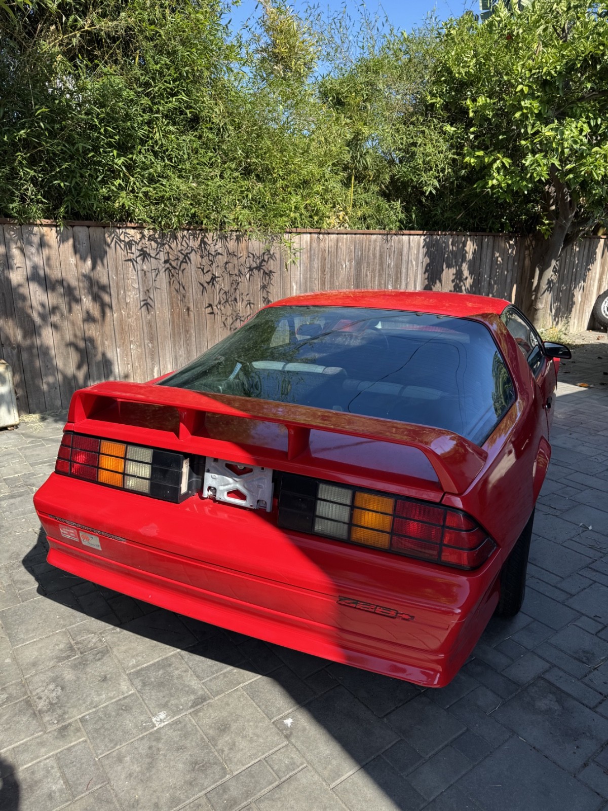 Chevrolet-Camaro-1991-Coupe-4