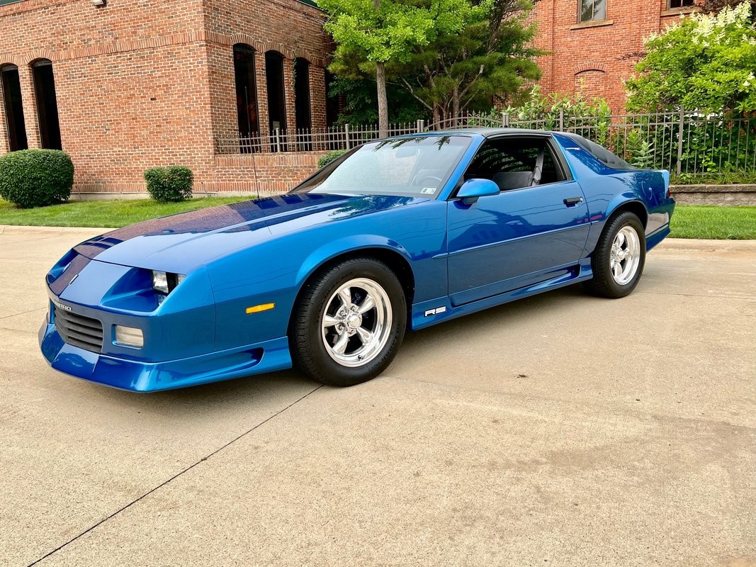 Chevrolet-Camaro-1992-Coupe-11