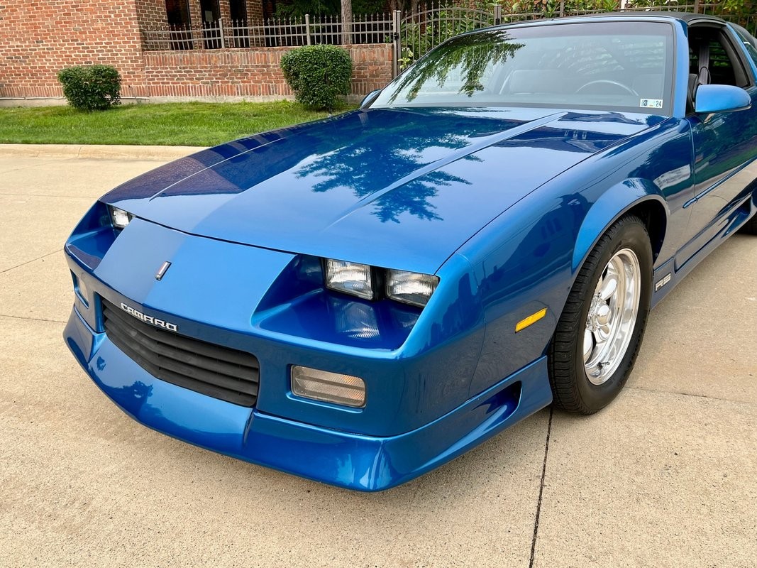 Chevrolet-Camaro-1992-Coupe-13