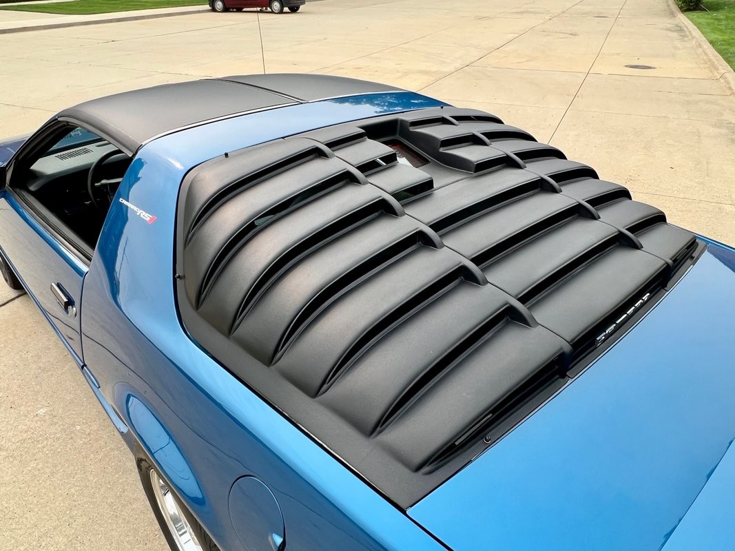 Chevrolet-Camaro-1992-Coupe-31