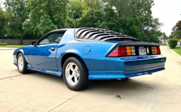 Chevrolet-Camaro-1992-Coupe-9