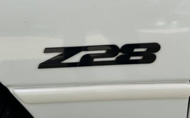 Chevrolet-Camaro-1994-Convertible-13