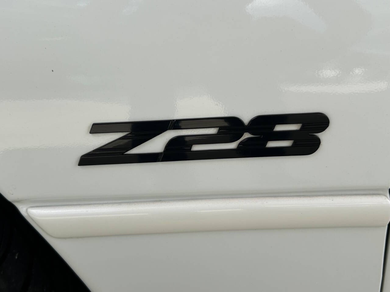 Chevrolet-Camaro-1994-Convertible-13