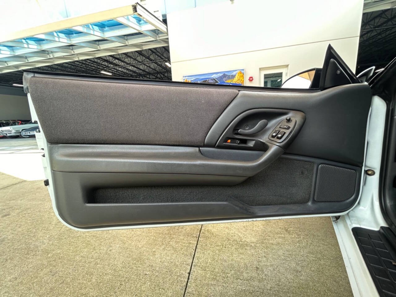 Chevrolet-Camaro-1994-Convertible-14