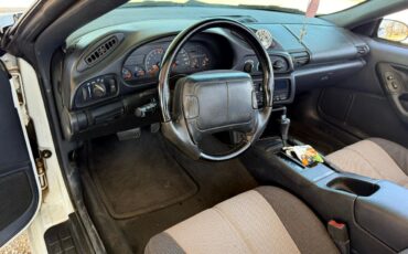 Chevrolet-Camaro-1994-Convertible-16