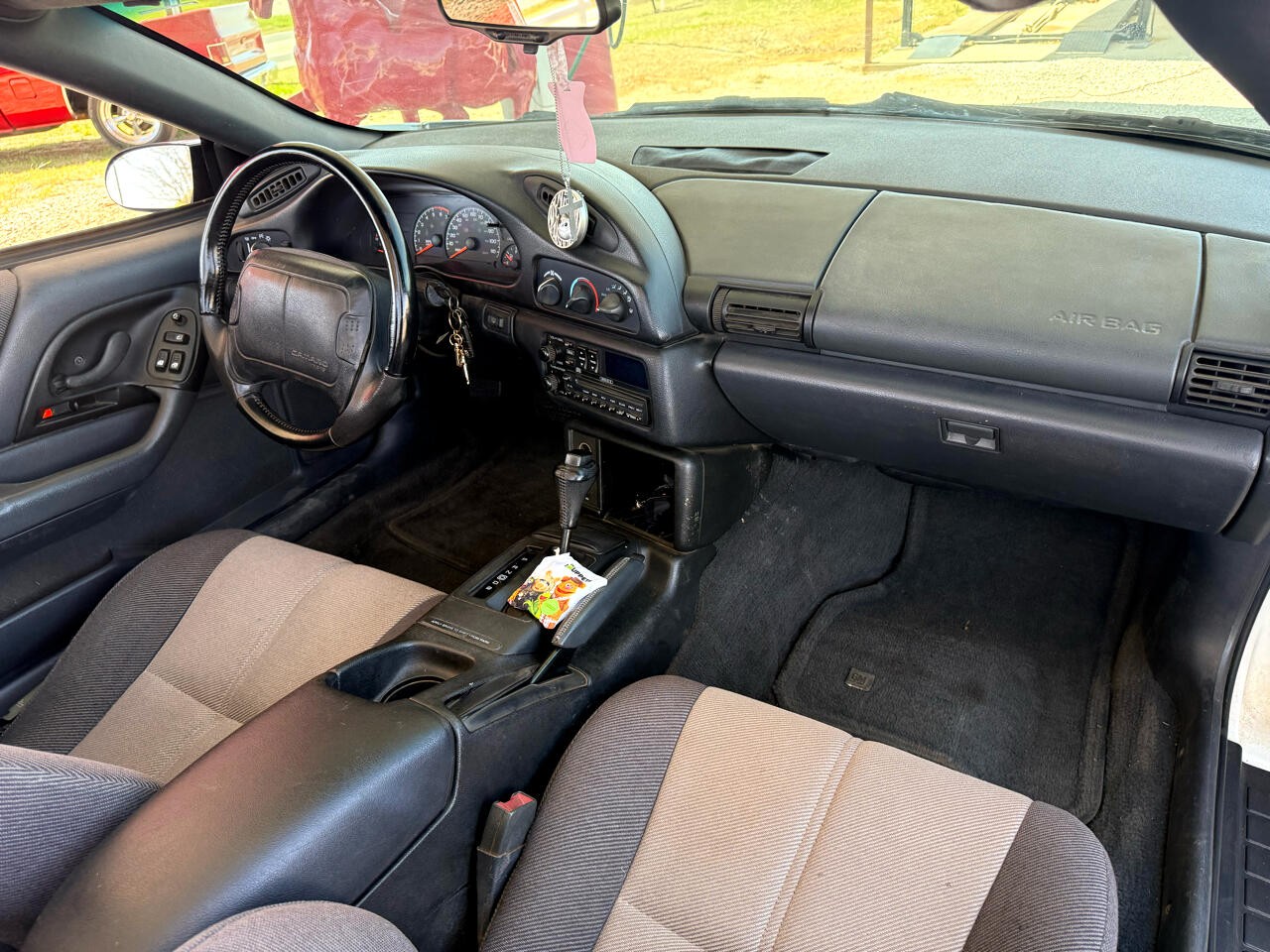 Chevrolet-Camaro-1994-Convertible-17