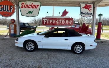 Chevrolet-Camaro-1994-Convertible-2
