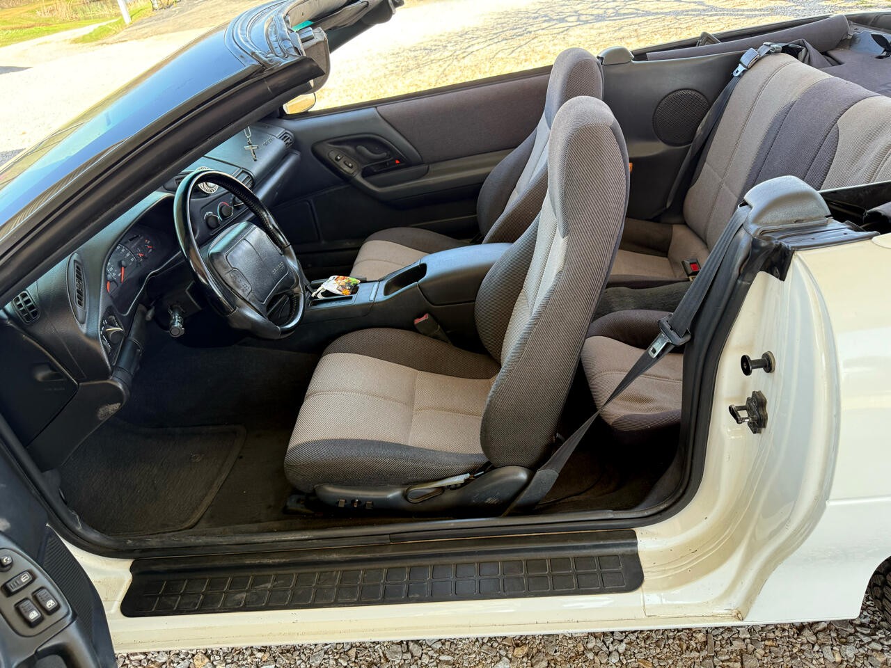 Chevrolet-Camaro-1994-Convertible-20