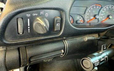 Chevrolet-Camaro-1994-Convertible-26