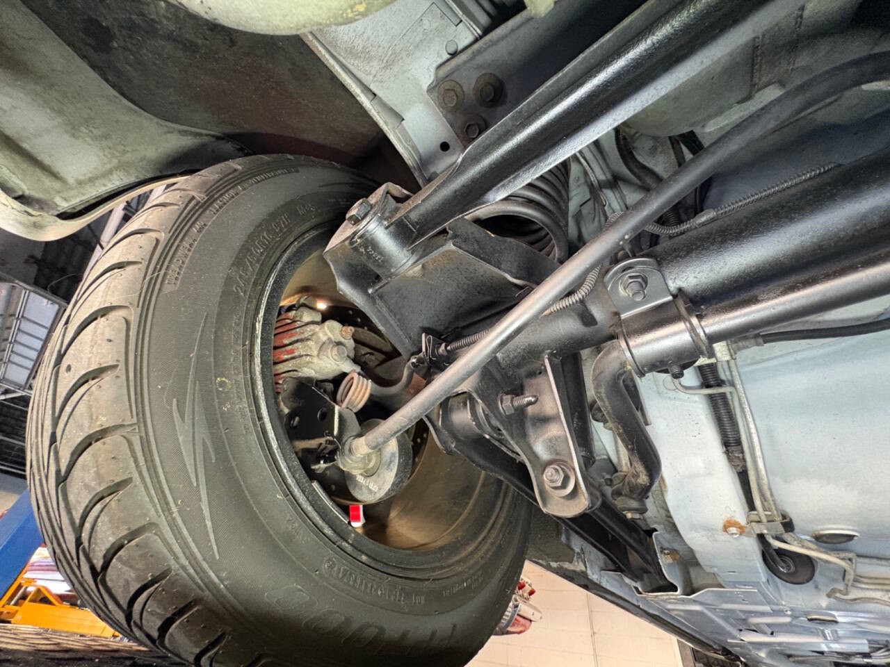 Chevrolet-Camaro-1994-Convertible-32