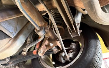 Chevrolet-Camaro-1994-Convertible-35