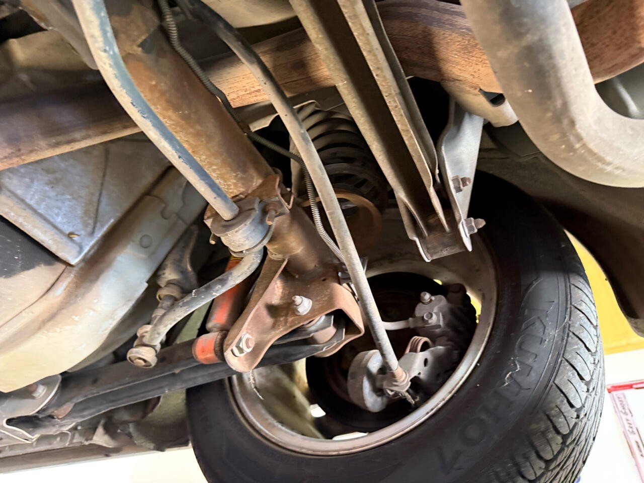 Chevrolet-Camaro-1994-Convertible-35