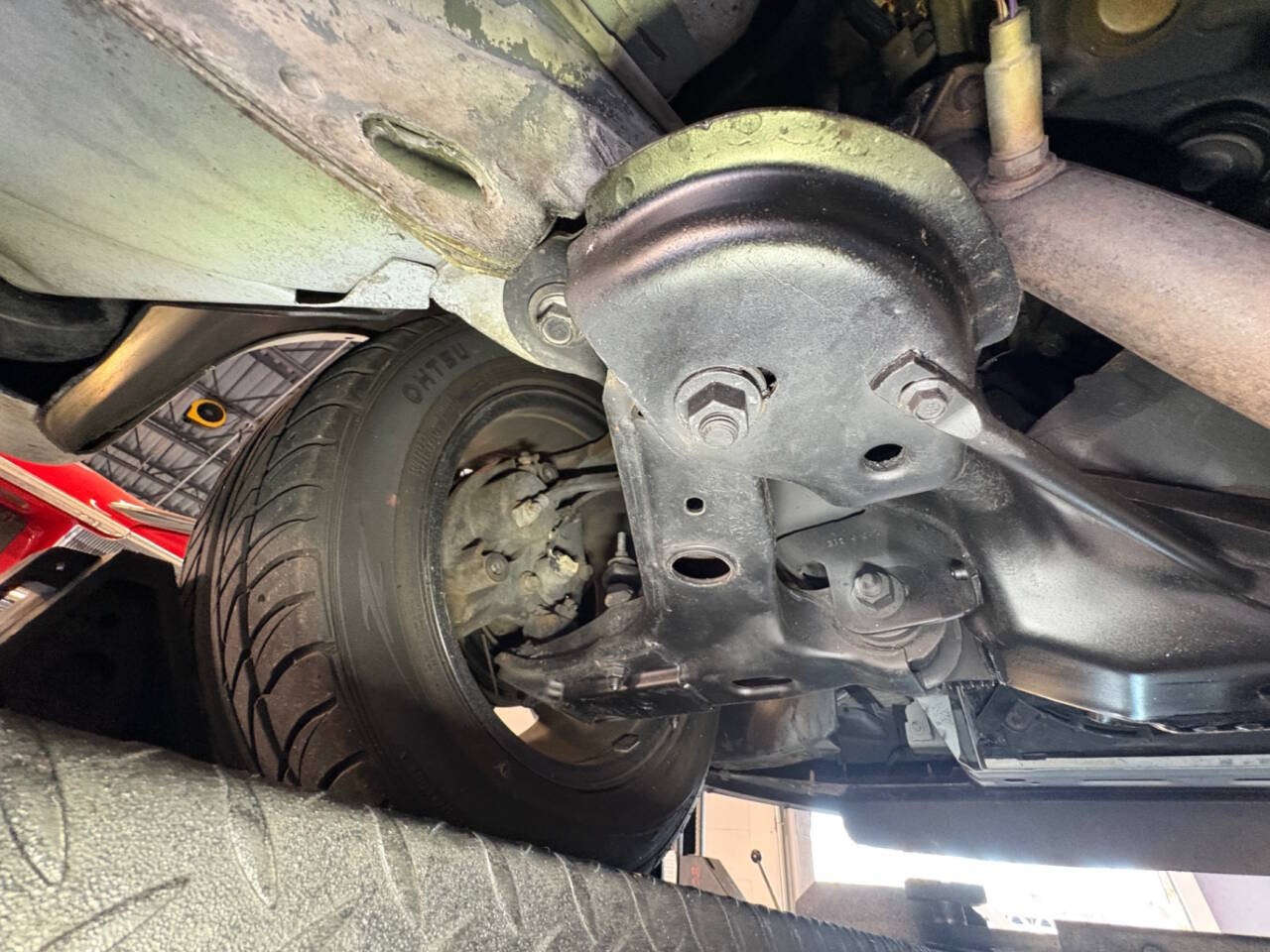 Chevrolet-Camaro-1994-Convertible-37