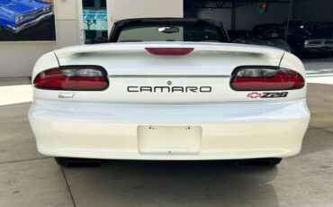 Chevrolet-Camaro-1994-Convertible-5