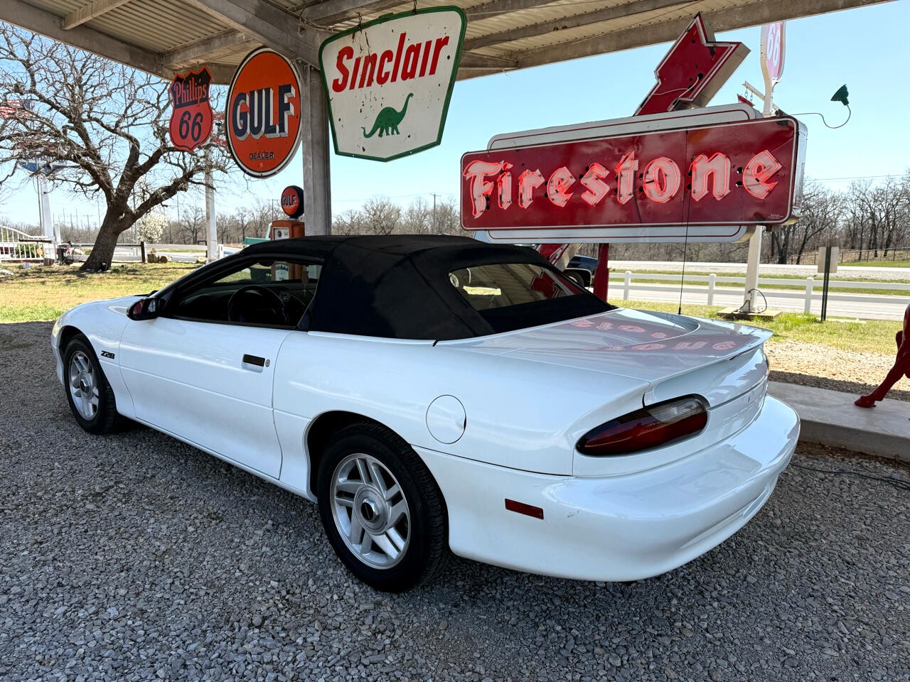 Chevrolet-Camaro-1994-Convertible-5