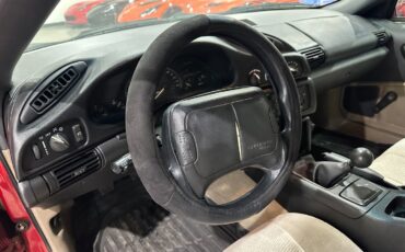 Chevrolet-Camaro-1996-Hatchback-10