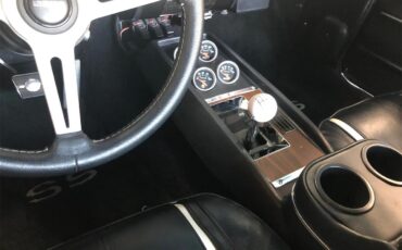 Chevrolet-Camaro-rsss-1967-Blue-amp-White-Black-wwhite-trim-5