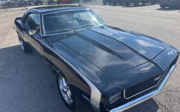 Chevrolet-Camrao-Resto-mod-slick-paint-LS-V8-4l60-cold-ac-1969-20