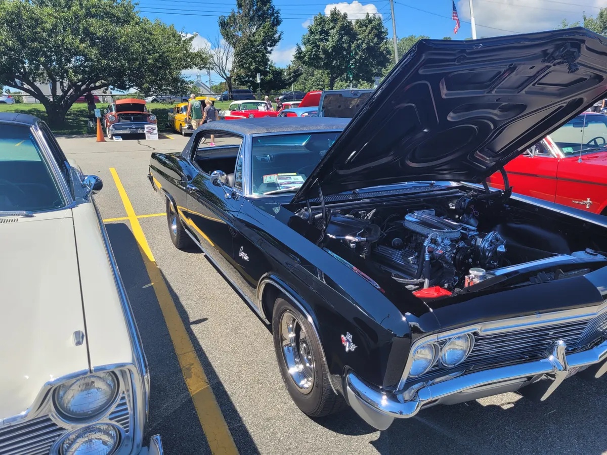 Chevrolet-Caprice-1966-Black-Black-10