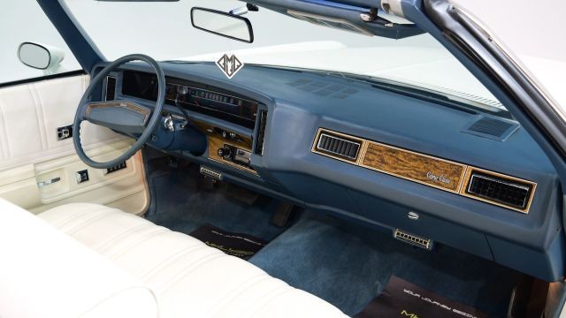 Chevrolet-Caprice-1975-16