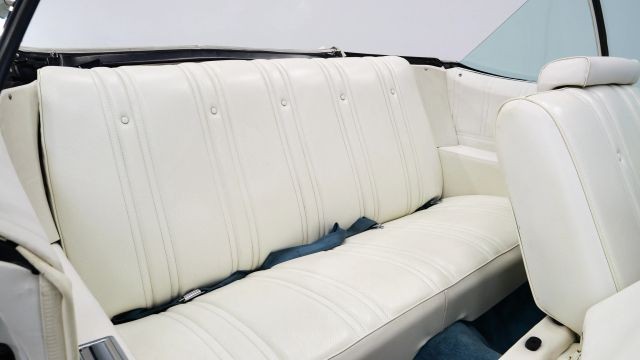 Chevrolet-Caprice-1975-19