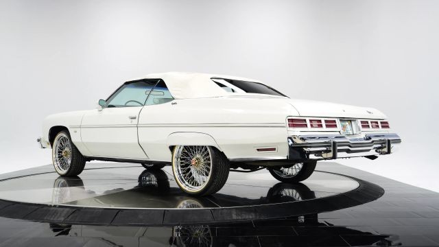 Chevrolet-Caprice-1975-3