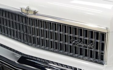 Chevrolet-Caprice-1975-31