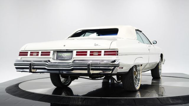 Chevrolet-Caprice-1975-6