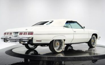 Chevrolet-Caprice-1975-7