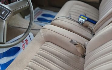 Chevrolet-Caprice-1987-Sedan-6