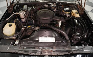 Chevrolet-Caprice-1989-Black-Medium-Dark-Gray-2