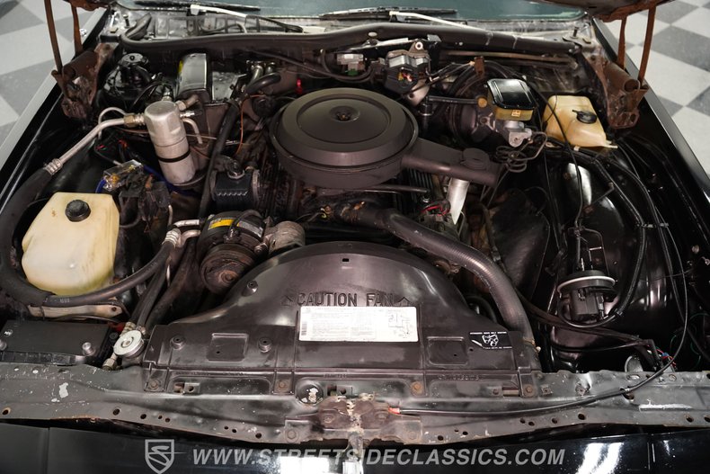 Chevrolet-Caprice-1989-Black-Medium-Dark-Gray-2