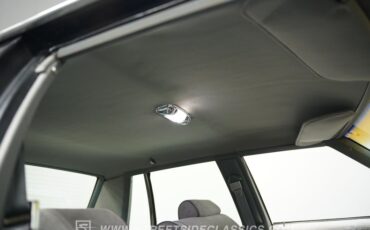 Chevrolet-Caprice-1989-Black-Medium-Dark-Gray-46