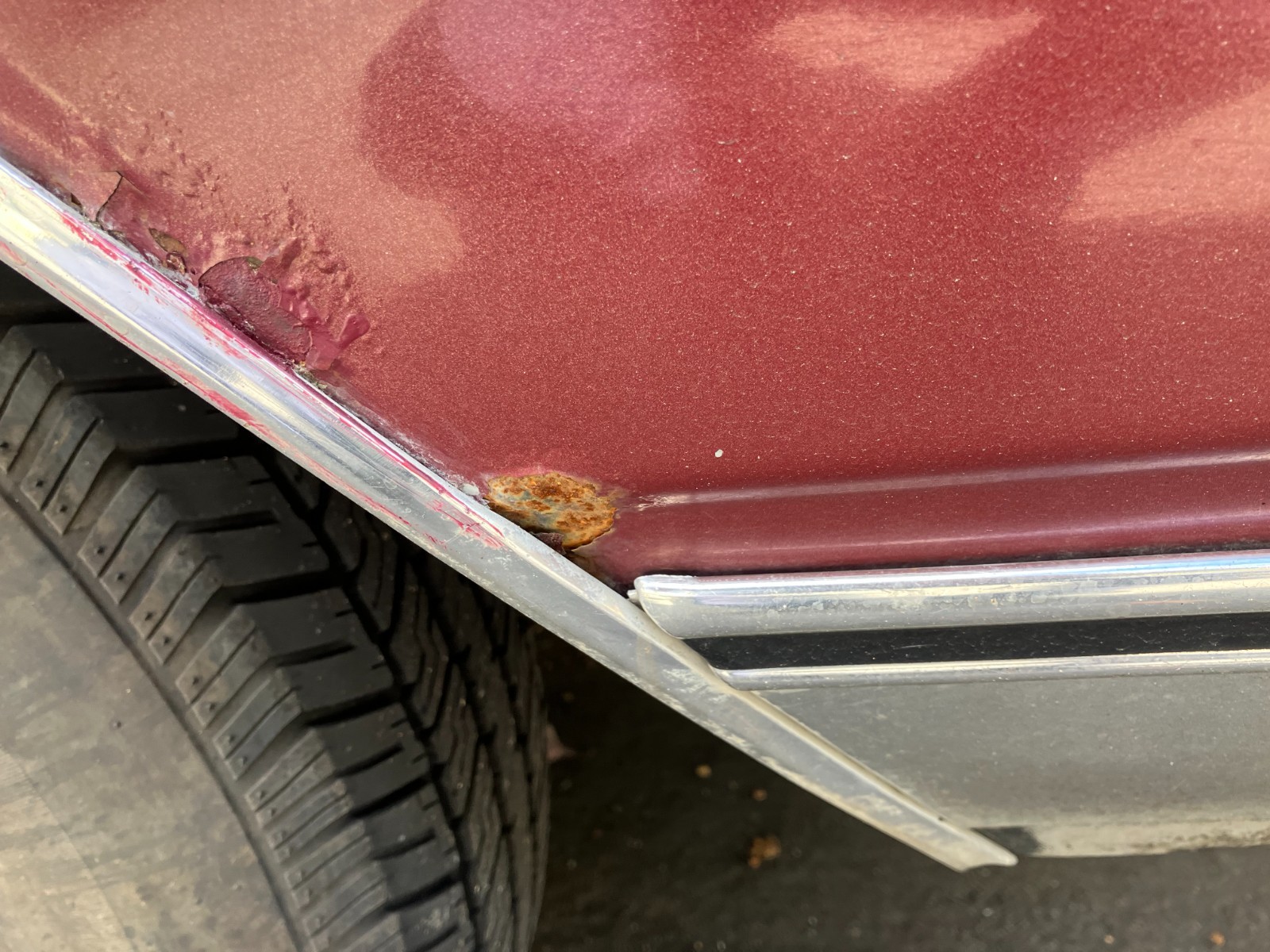 Chevrolet-Caprice-1990-Sedan-12