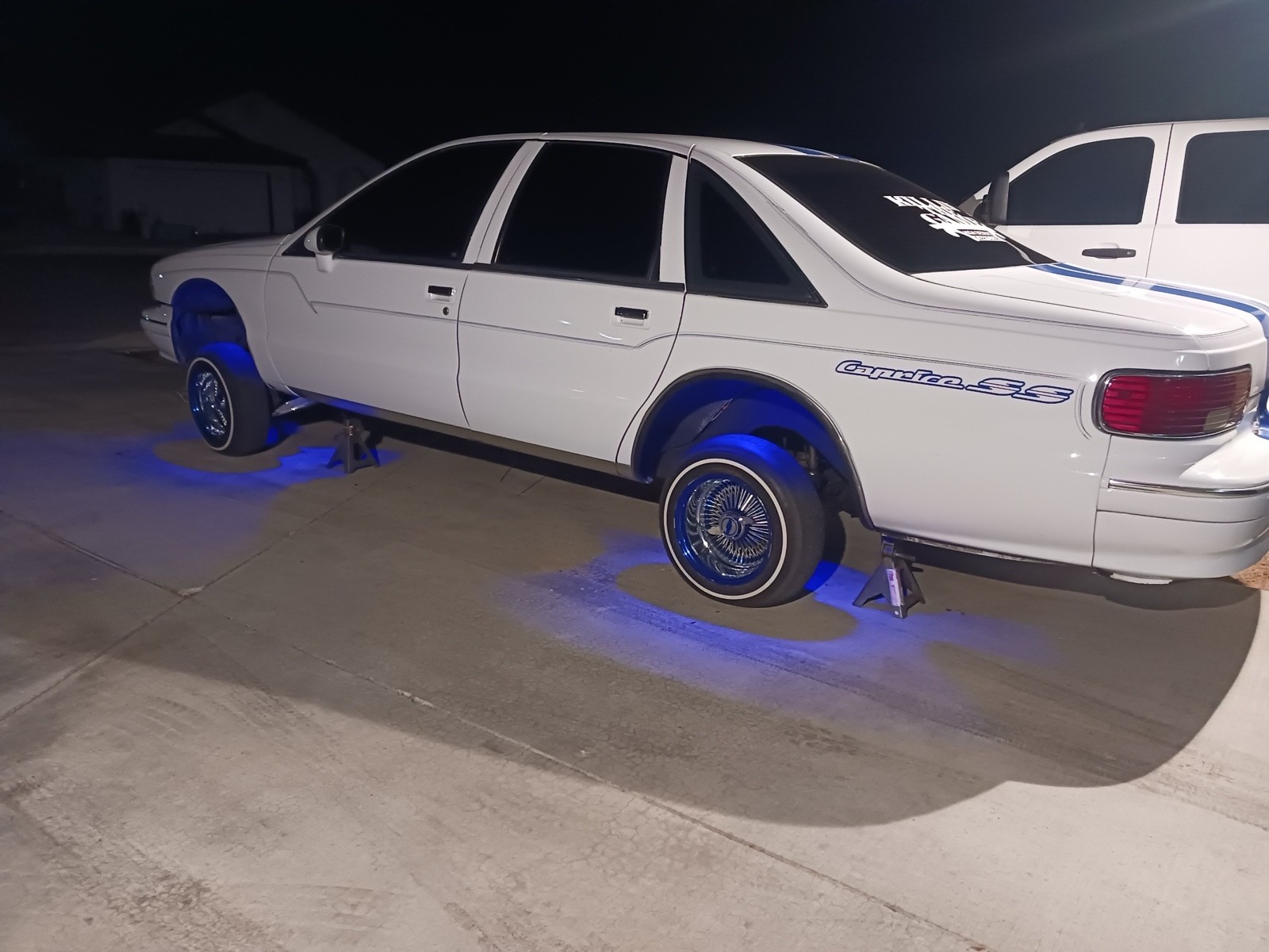 Chevrolet-Caprice-1993-1