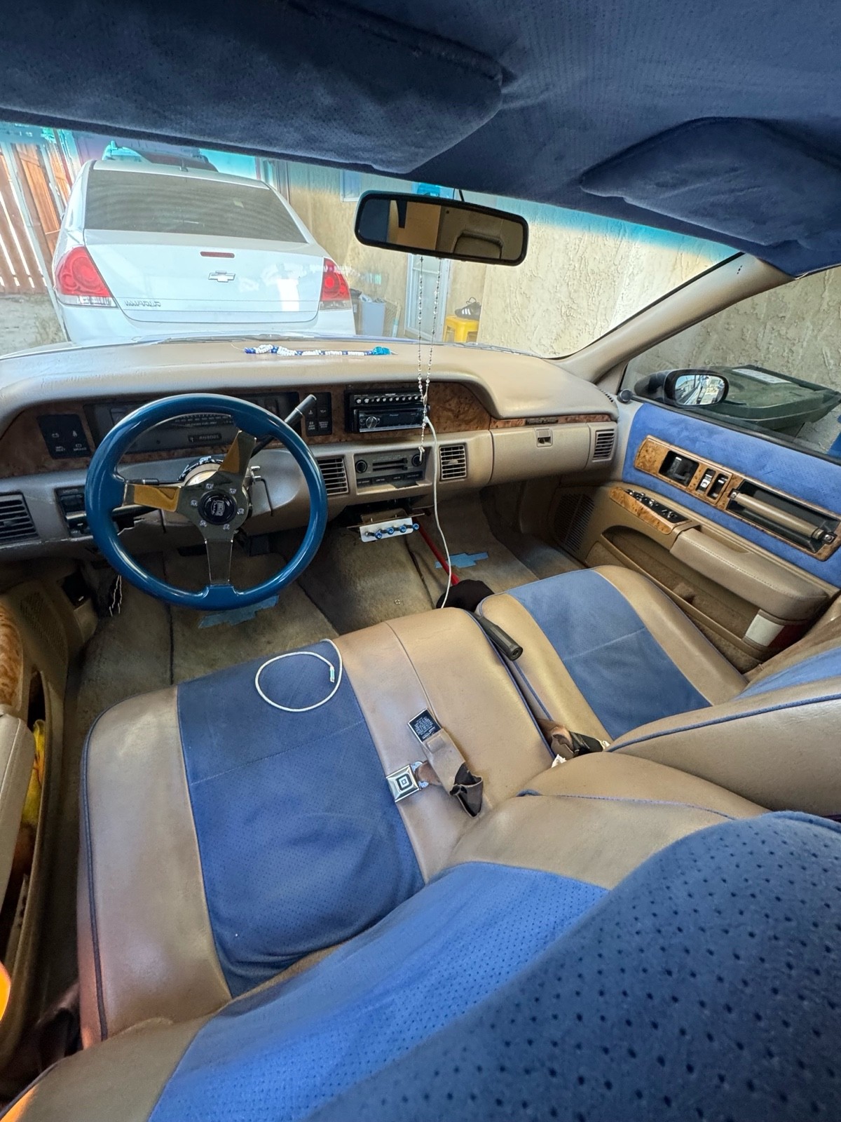 Chevrolet-Caprice-1993-8