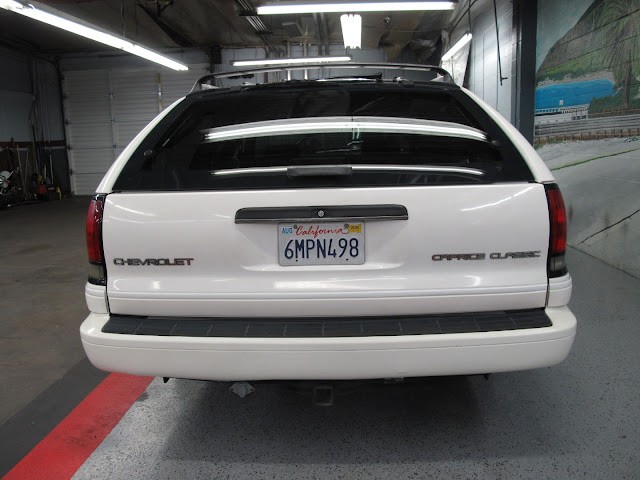 Chevrolet-Caprice-1993-Wagon-13