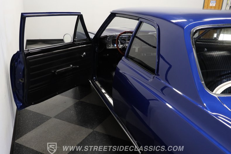 Chevrolet-Chevelle-1965-Blue-Black-35
