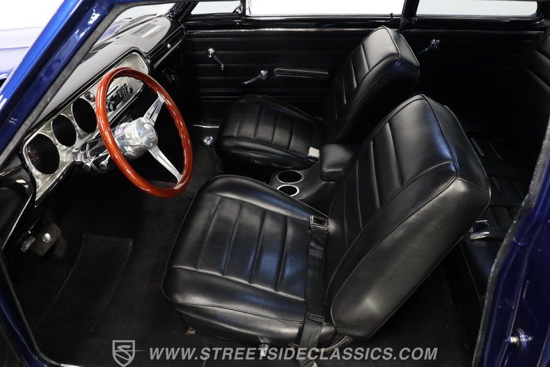 Chevrolet-Chevelle-1965-Blue-Black-37