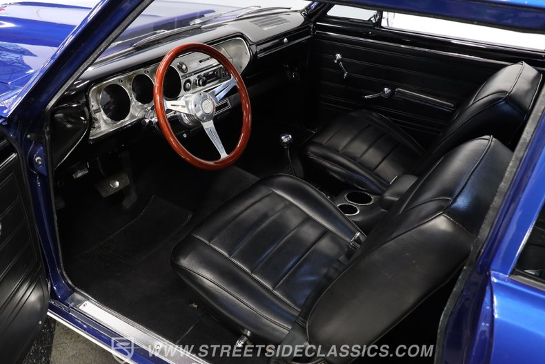 Chevrolet-Chevelle-1965-Blue-Black-49